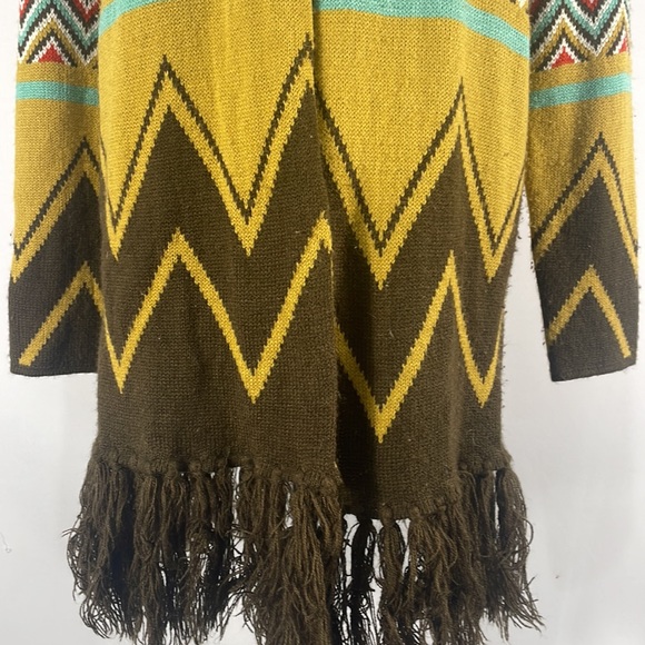 Hot & Delicious Sante Fe Cardigan, M/L, Sweater, open front, Fringe, Brown multi - Picture 6 of 10